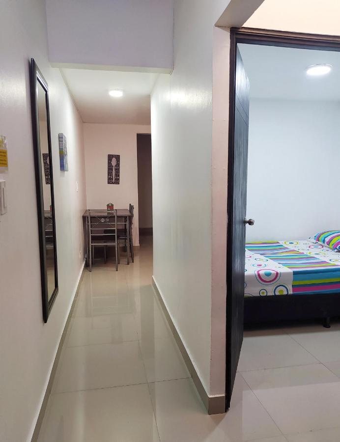 Casa Estadio Medellin ! Apartamentos Renovados En Excelente Ubicacion Laureles Estadio Exterior foto